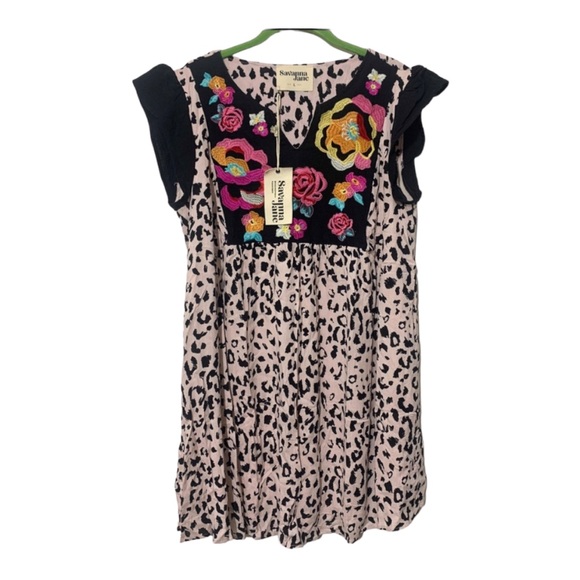 savannah jane Dresses & Skirts - Savannah Jane Boutique Leopard Embroidary Floral Dress sz L Fully Lined NWT